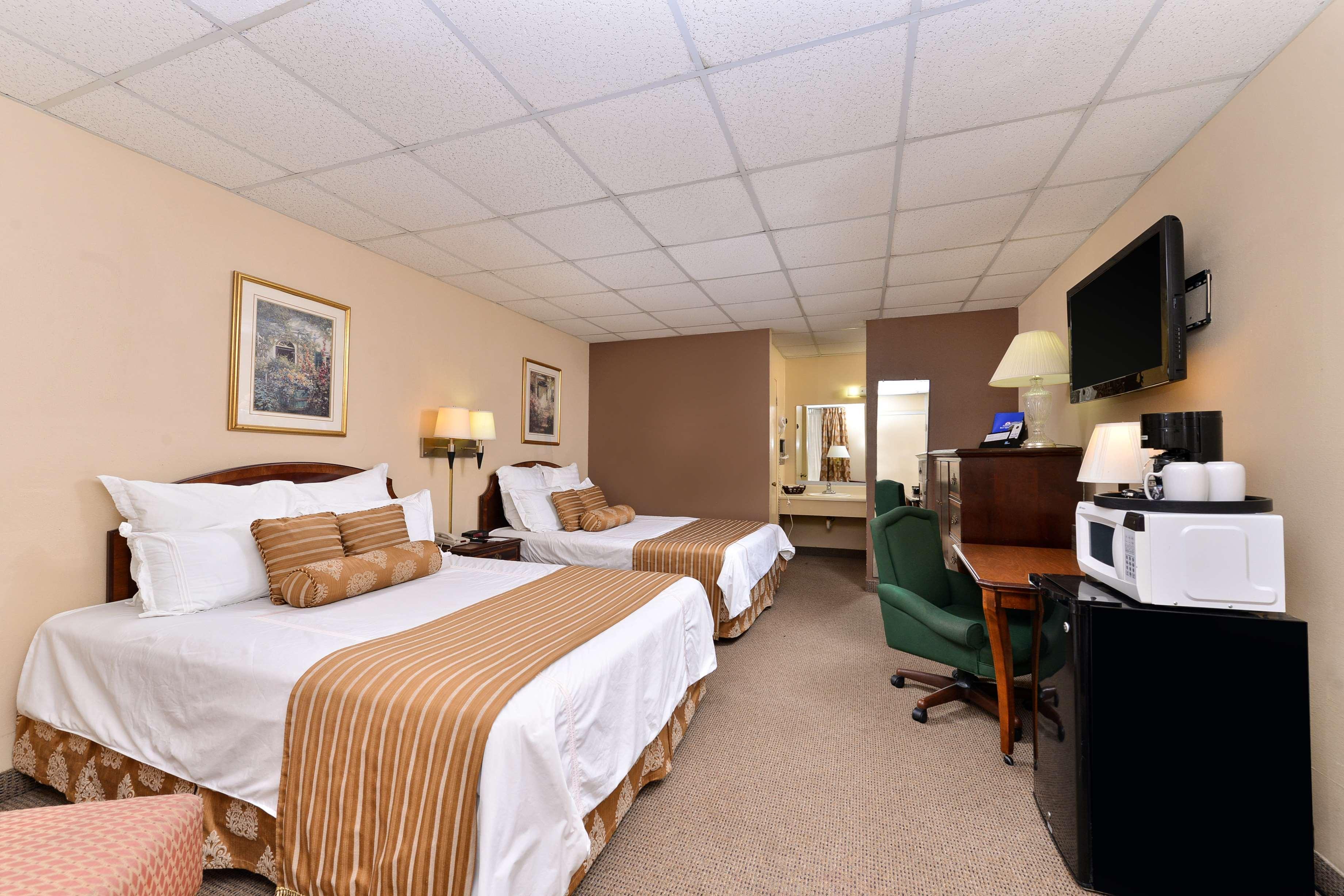 Americas Best Value Inn And Suites Виктория Экстерьер фото